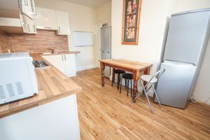 Photo 14- click for photo gallery